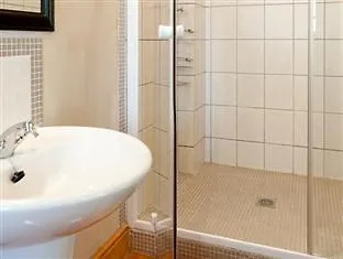 Ashanti Gardens Guesthouse Cape Town Guest house